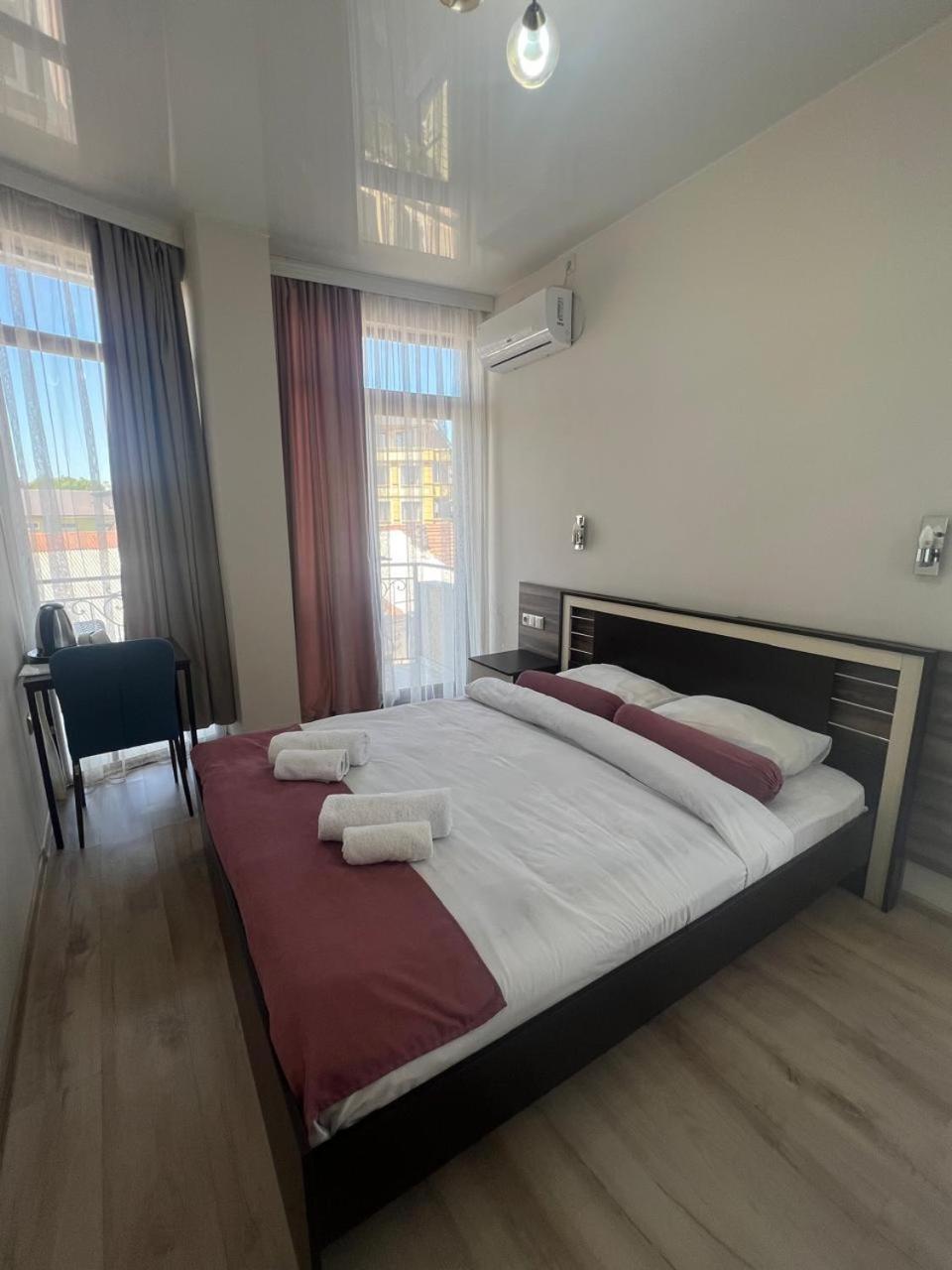 Mahali Hotel Batumi Kültér fotó